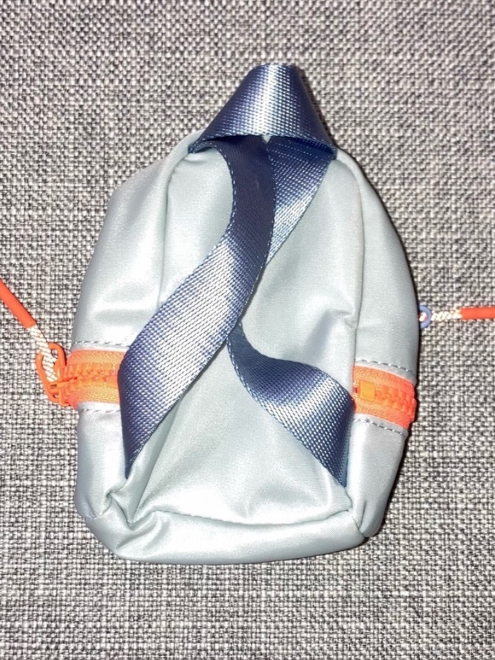 โค๏ธ Lululemon City Adventurer Backpack Vapor (carabiner not included) - Picture 2 of 2